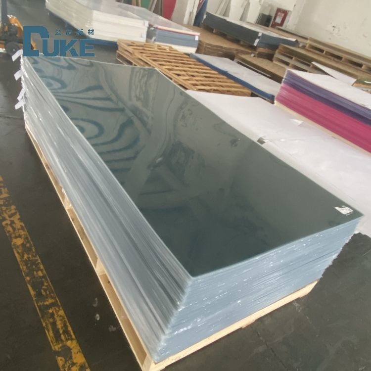 93% hohe UV-Übertragbarkeit klare 2,8 mm gegossenes Acrylbrett 4in 8in 10in zum Laserschneiden