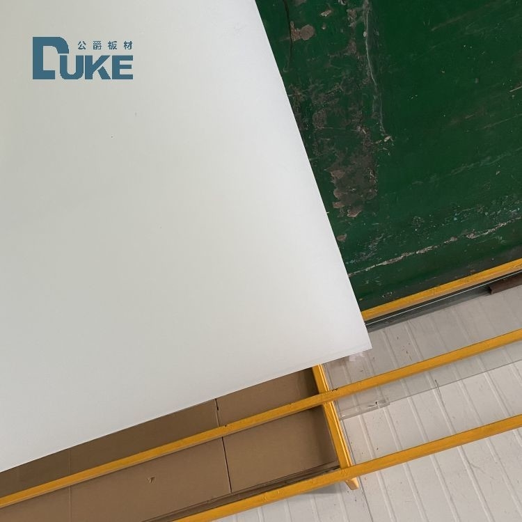 Duke-Optische-Grade gegossenes Acrylblatt 100% Jungfrau Mitsubishi MMA Hohe Klarheit 92% Spiegelpräzision 10mm 2mm UV-Druckbares Kunststoff