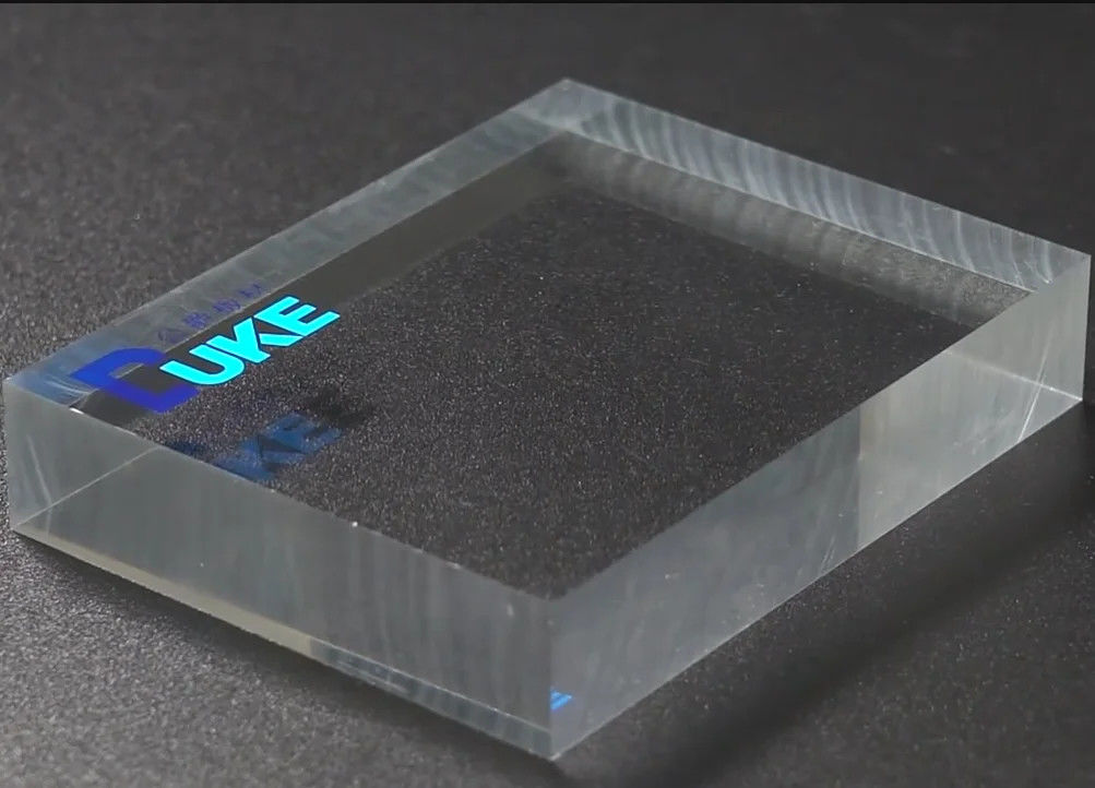 Virgin MMA Guss Acrylblech Mitsubishi Grade 92% Lichtübertragung Hohe Klarheit Maßgeschneidung